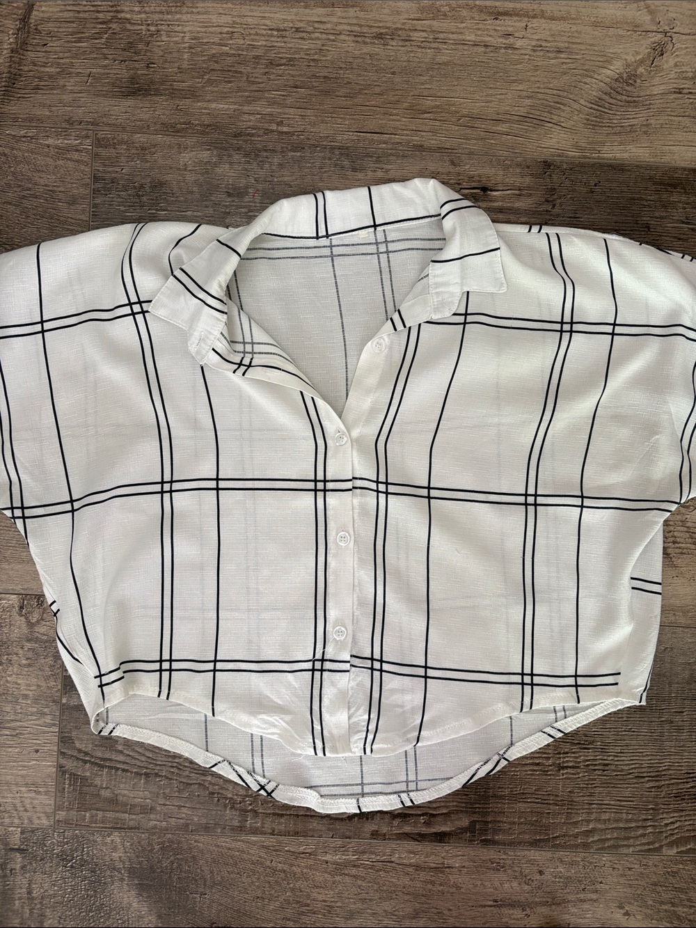 Women's White Plaid Button-Up Top